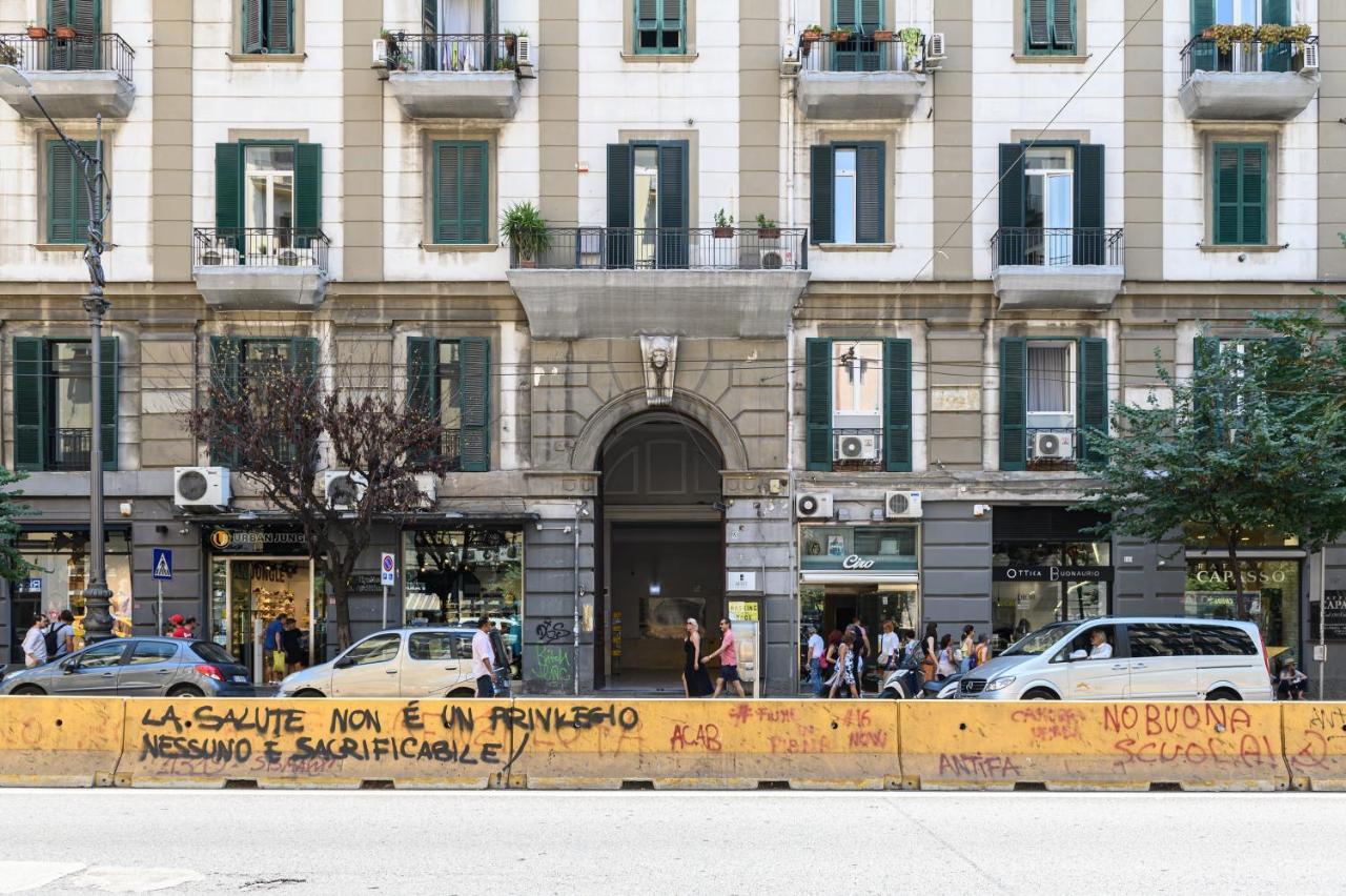 Corso Umberto 153 Apartment Naples Luaran gambar