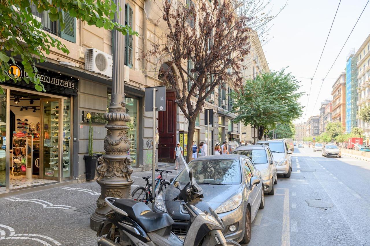 Corso Umberto 153 Apartment Naples Luaran gambar